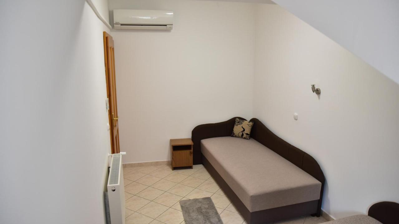 Bremi Apartman Fonyódliget Exterior foto